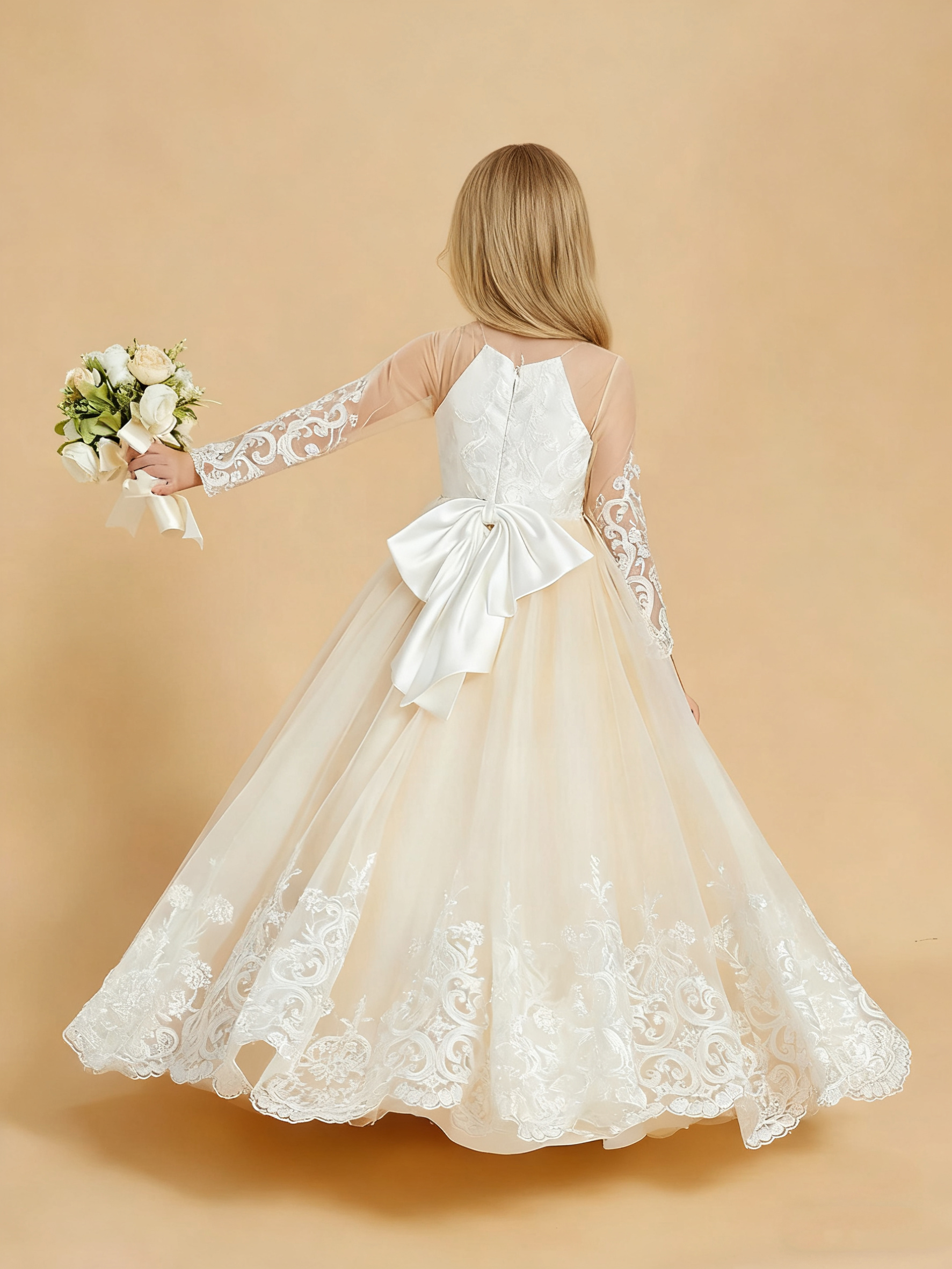 Jirocum Adorable Flower Girl Dresses with Bowknots and Lace Applique Ivory Champagne