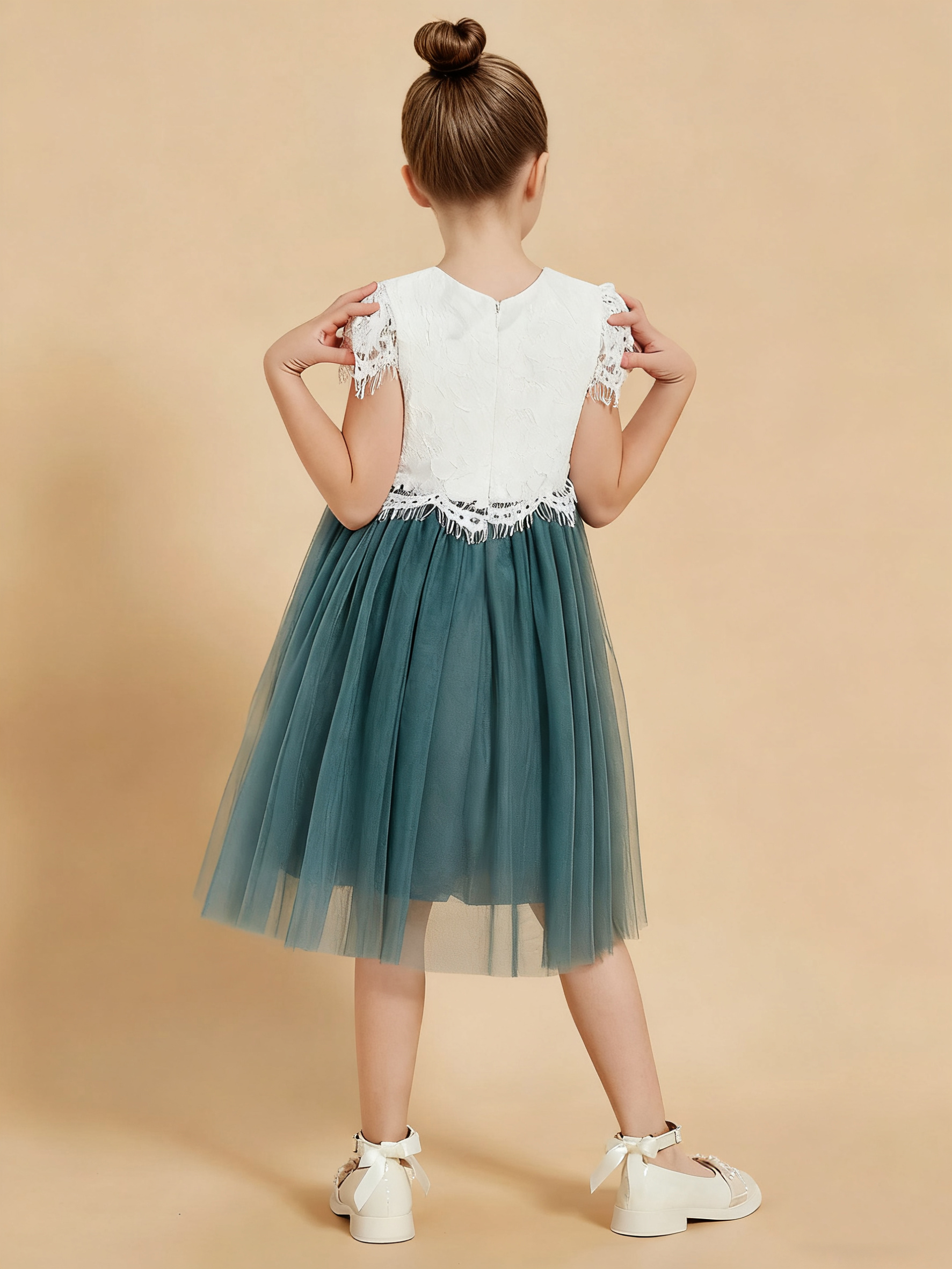 Jirocum Scoop Neck Lace Tulle Flower Girl Dresses White Teal